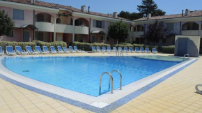 Holiday camp with swimming pool - Beahost